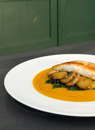 Crabshakk — plated fish course